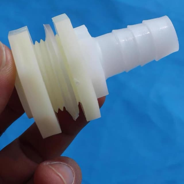 Detalle 2 de Recogwood 4-pack Bulkhead Fitting Adapter (G3/4 female to 16mm barbed, ABS) for tanks and aquariums