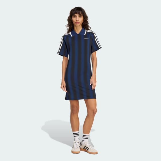 Imagen de adidas Vestido Football Inspired Graphic vestido Azul 30 días 😊 en OfertitasTOP