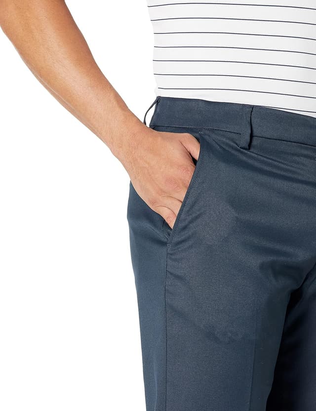Detalle de Herren Golf-Stretchhose von Amazon Essentials: Gerade geschnittene Stretchhose mit Feuchtigkeitsfunktion