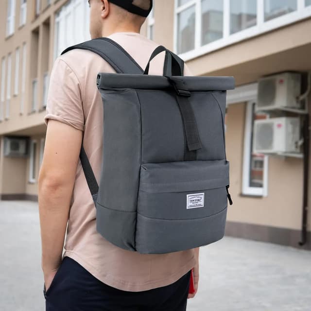 Detalle 2 de CALIYO Rolltop Rucksack Damen groß – Laptopfach, wasserdichter Rolltop und Stauraum für Schule, Studium & Reisen