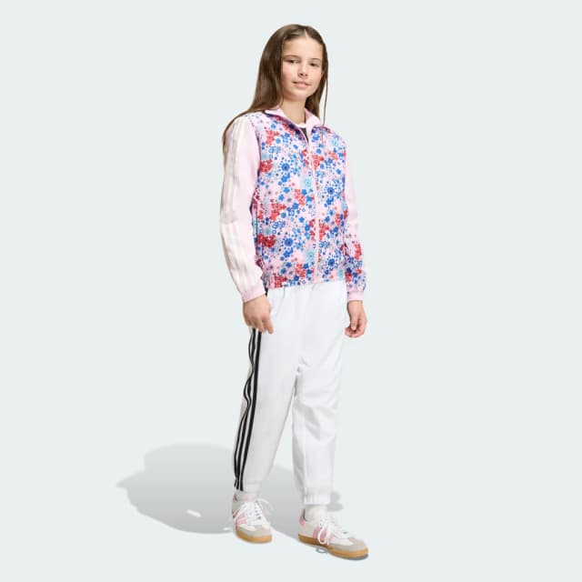 Detalle 1 de adidas CHAQUETA Liberty London rosa