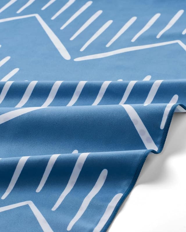 Detalle 2 de Fit-Flip Telo Mare in microfibra 200x90 cm (100% riciclato) ad asciugatura rapida