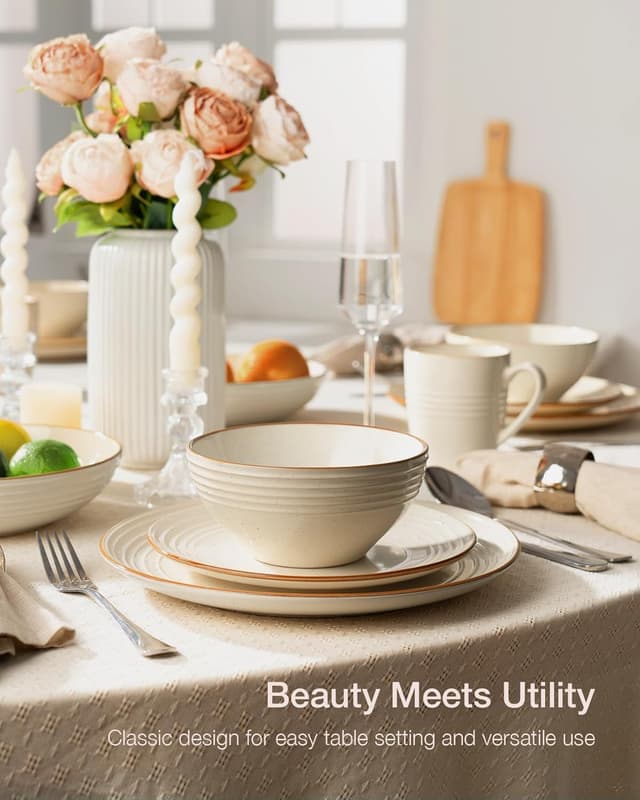 Detalle de Famiware Jupiter 24-Piece Stoneware Dinnerware Set for 8 (Vanilla White) with Speckles & Embossed Swirls