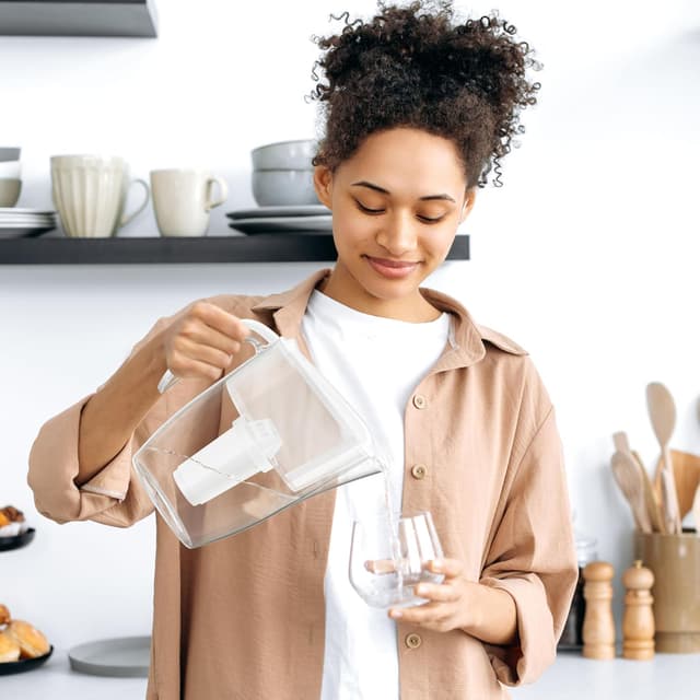 Thumbnail 2 de AQUAPHOR Jarra Filtrante Smile - Agua Pura en Casa 🚰