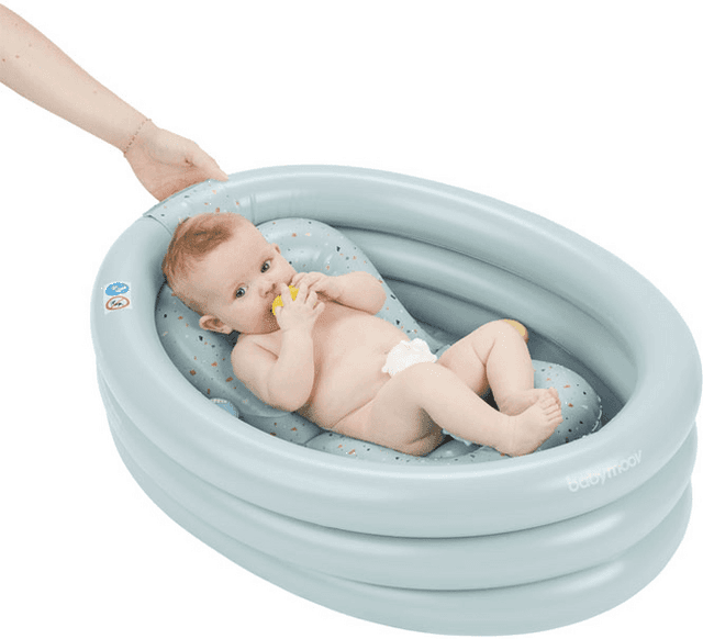 Detalle 2 de Babymoov Aqua Dots Bañera hinchable evolutiva +0 m
