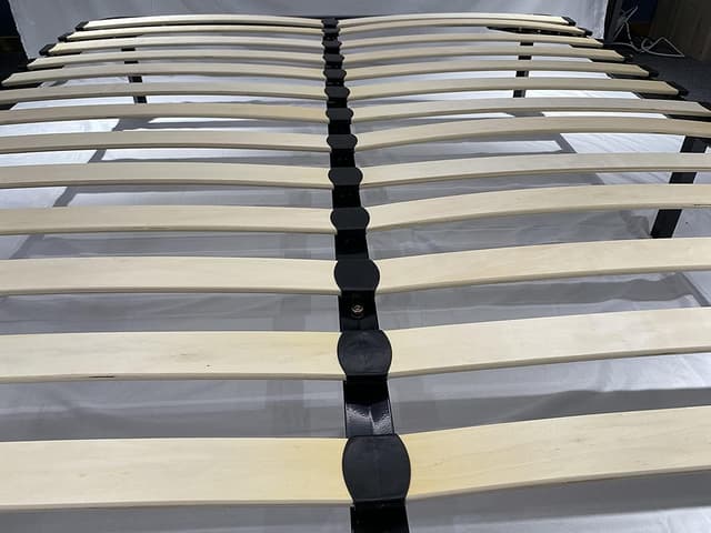 Thumbnail 2 de TEENO Sommier 140x190CM Lattes 26 pcs