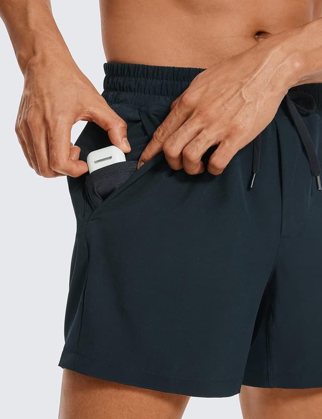 Detalle de CRZ YOGA Uomo pantaloncini sportivi da corsa ad asciugatura rapida con tasche e coulisse – True Navy, 13 cm