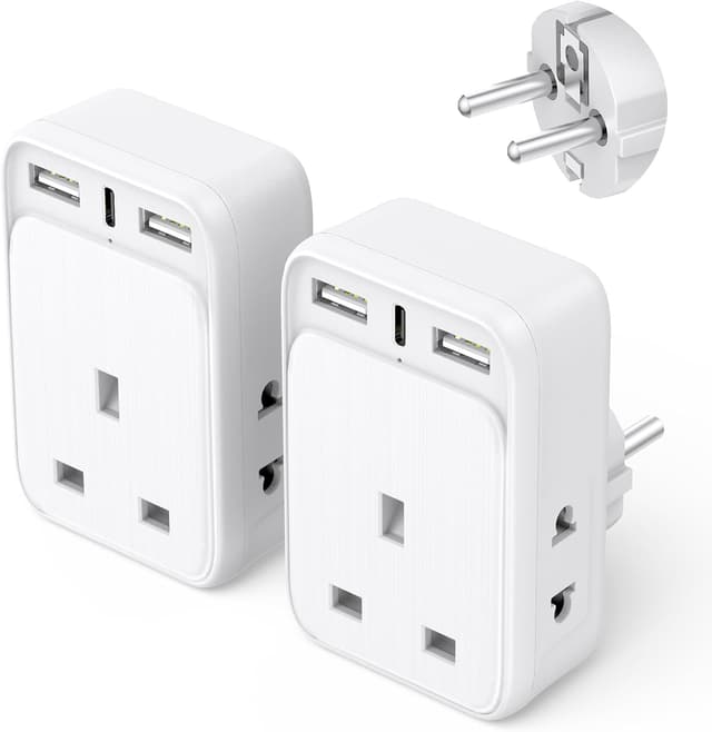 Detalle de AODENG UK to European Travel Adapter 2 Pack with 3 USB Ports and Shaver Plugs (Type E/F)