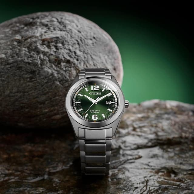 Thumbnail 3 de Citizen Eco-Drive Montre 42 mm