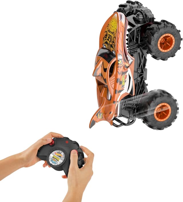 Detalle de Hot Wheels HW Tiger Shark RC 1:24