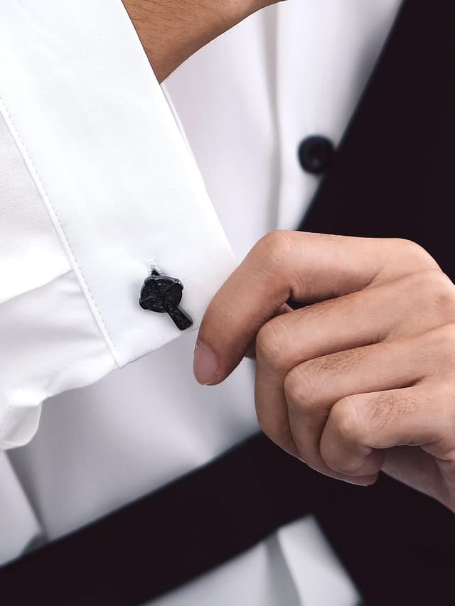 Detalle de Bandmax Manschettenknöpfe Herren aus Edelstahl im Wikinger-Design (Kreuz), silbern/schwarz