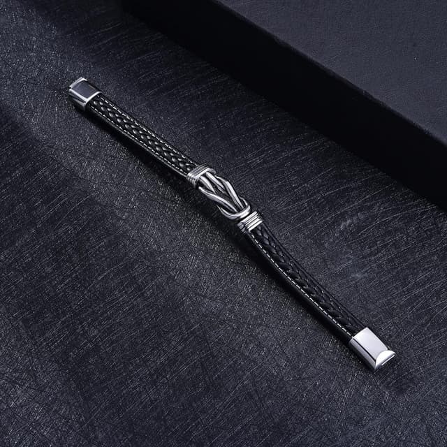 Detalle de To My Grandson leather bracelet with engraving and stainless steel clasp – braided gift for Christmas, birthdays and more