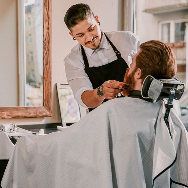 Detalle 2 de Brooklyn Soap Company Bartbürste mit 3 Tage Bart