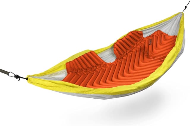 Detalle de Klymit Hammock V Sleeping Pad (Inflatable Hammock Comfort) – Red