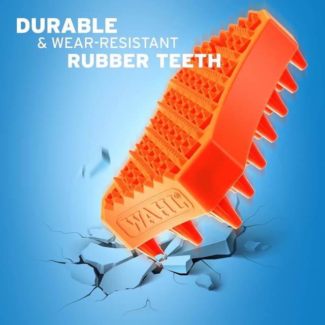 Detalle de Wahl Pro Sheddy Brush 5-in-1 dual-head grooming brush for wet & dry use