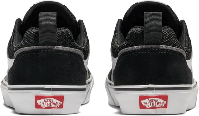 Detalle de Vans Ward Deluxe Sneaker da Uomo in pelle con suola in gomma