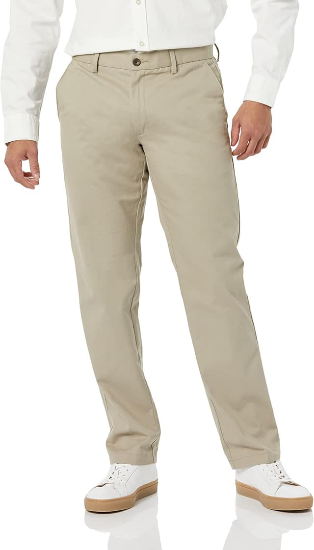 Detalle de Amazon Essentials Men’s Straight Fit Wrinkle-Resistant Flat-Front Chino Trousers