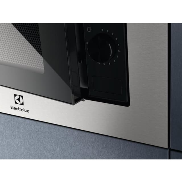 Detalle 2 de Electrolux KMSE173MMX microondas 17 L 700 W 🔌