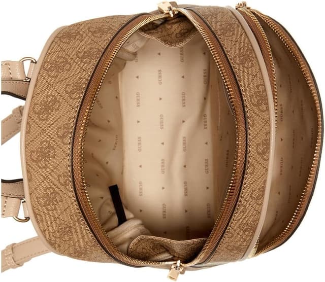 Detalle de GUESS Manhattan Large Backpack 27,9 cm