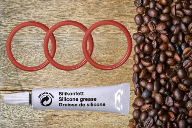 Thumbnail 5 de DeLonghi: Juego de Juntas y Grasa de Silicona para Cafeteras