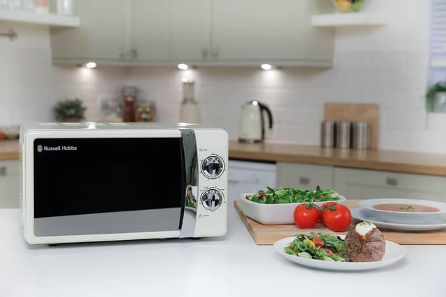 Detalle de Russell Hobbs RHMM701C 17L 700W Cream Solo Microwave with Timer, Ringer & Defrost