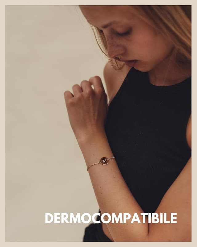 Detalle 2 de GD GOOD.designs Braccialetto lettere 18K oro