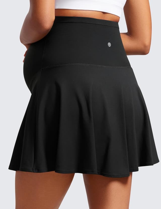 Detalle de CRZ YOGA Butterluxe maternity tennis skirt with over-the-belly inner shorts and pockets