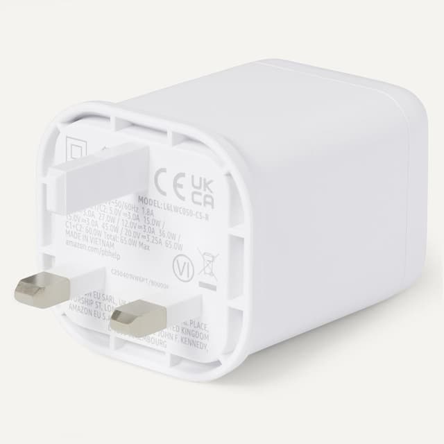 Detalle 2 de Amazon Basics Nano GaN 65W USB-C Fast Charging 2-Port Wall Charger (White)