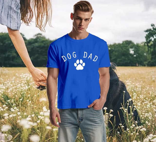 Detalle de Qskall Dog Dad T-Shirt for Men with “DOG DAD” Paw Print (Funny Dogfather Tee)