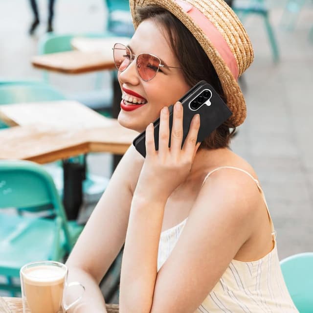 Detalle de GOTOURED Handyhülle für Samsung Galaxy A26 (RFID, Kartenfach, Magnetverschluss, Stand & Handgelenksgurt) – Schwarz