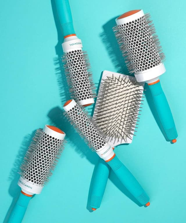 Detalle de Moroccanoil Brosse Thermique Céramique : volume et brillance pour cheveux mi-longs