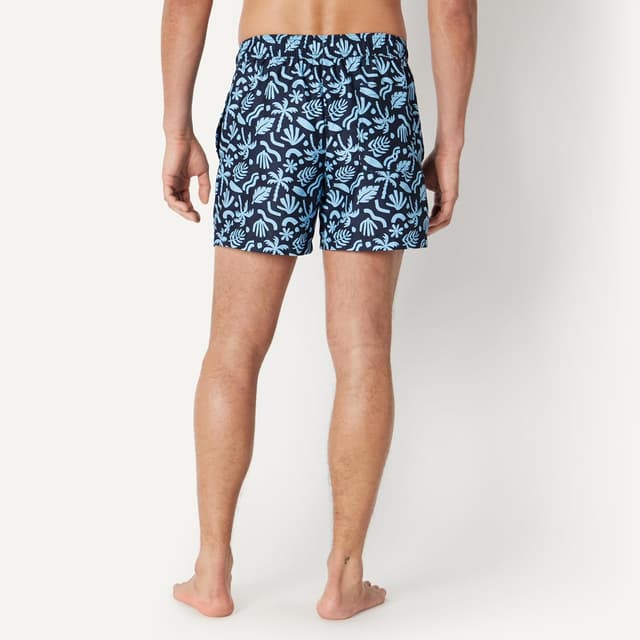 Detalle de Pantaloncini da bagno uomo Amazon Essentials con fodera interna in rete, tasche e coulisse