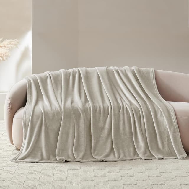 Detalle 2 de WAVVE Kuscheldecke Beige 150x200 cm
