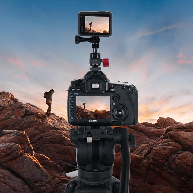 Detalle 2 de HSU Aluminium Alloy Cold Shoe Adapter for Action Cameras with Angle Adjustment (1/4" Tripod Mount)