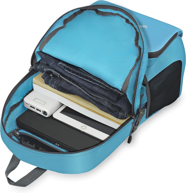 Detalle de Bekahizar Lightweight Foldable Backpack 35L (Blue) – packable daypack for hiking, travel and everyday trips