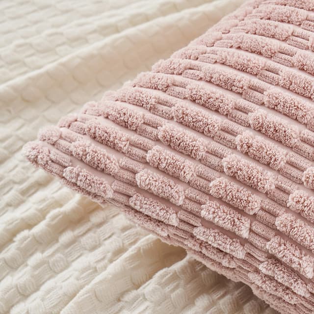 Detalle de MIULEE Pink Corduroy Cushion Covers (40 x 40 cm) – 2 Pack with Hidden Zipper