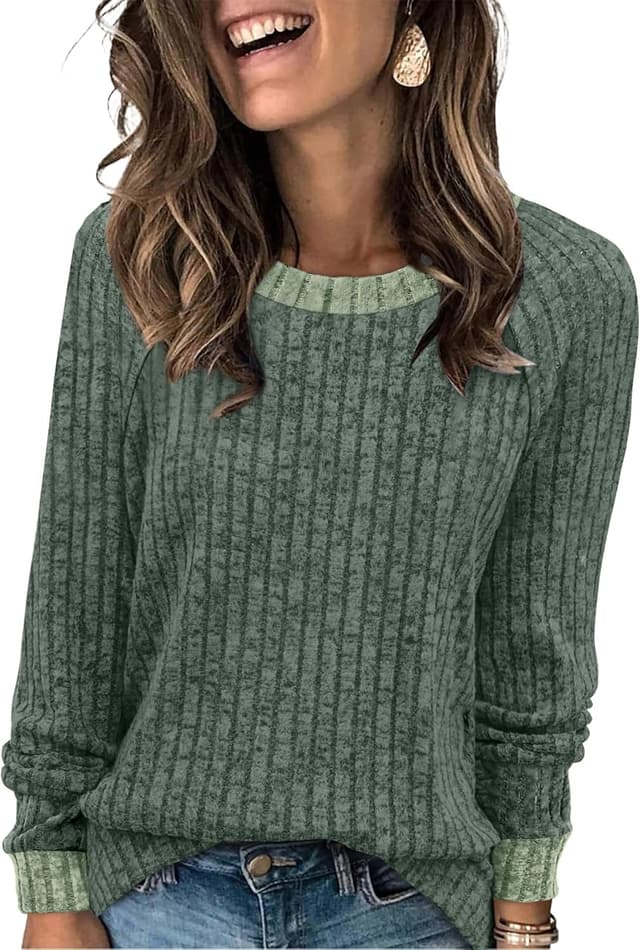 Detalle de WIHOLL Long Sleeve Women's Sweater 2025