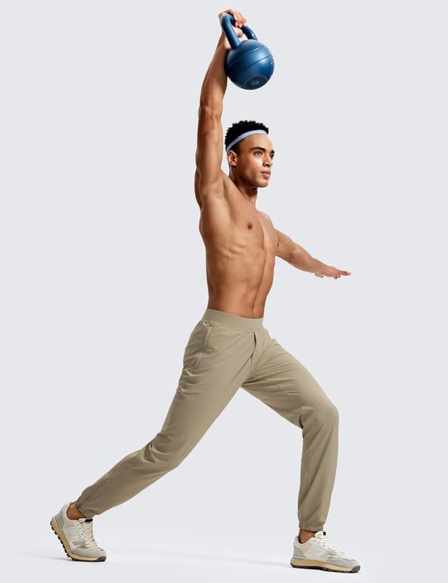 Detalle 2 de CRZ Yoga Lightweight Joggers Pants NS024 da uomo: pantaloni da jogging leggeri con zip alle caviglie