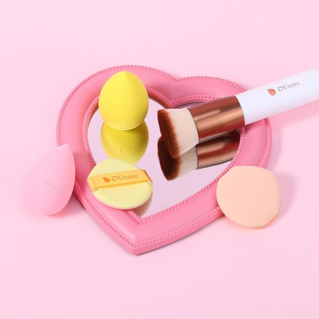 Detalle 2 de DUcare Make-up-Schwamm & Foundation-Pinsel: Kabuki Flat-Top für cremige, pudrige oder flüssige Base