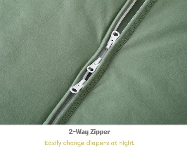 Detalle de Chilsuessy Baby Schlafsack mit Füßen 2,5 Tog (2-Wege-Reißverschluss) – Grün, passend für Babyhöhe 110–120 cm