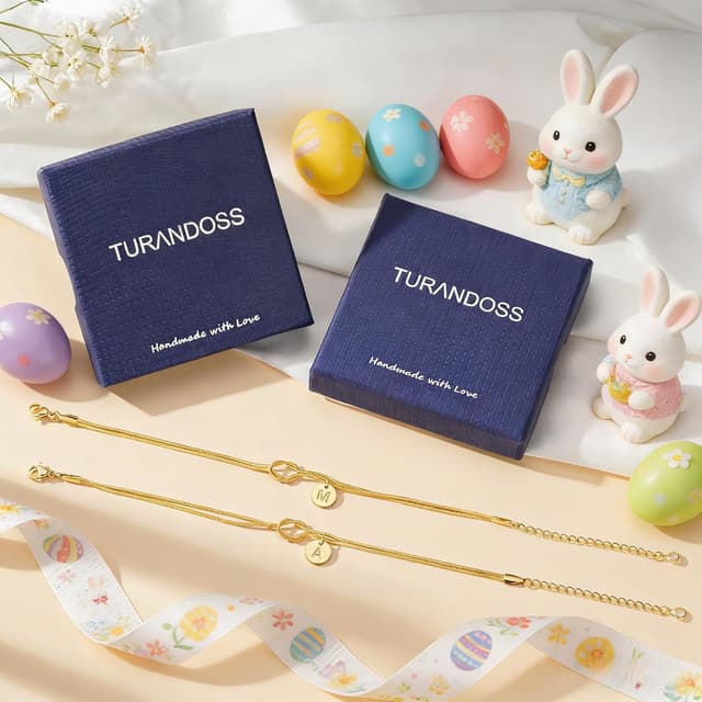 Detalle 2 de Turandoss Love-Knot-Armband Damen vergoldet (14K) – Geschenk zu Ostern