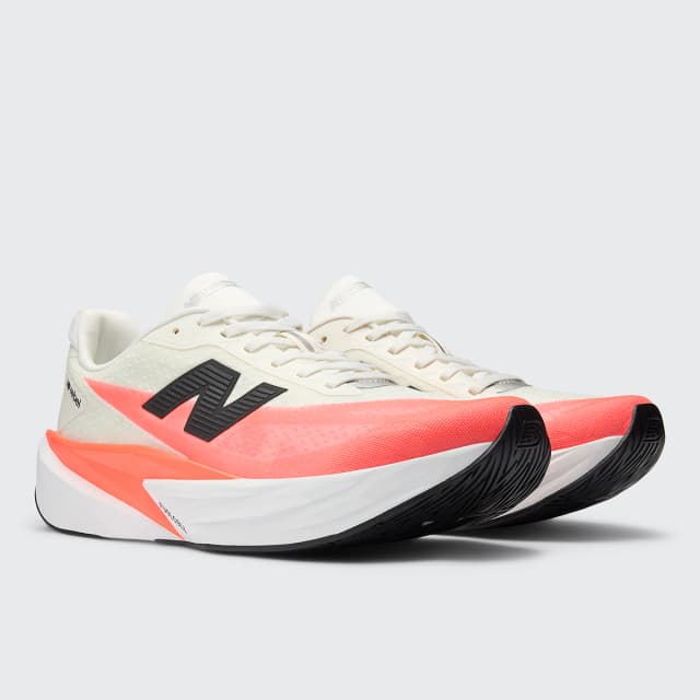 Detalle 2 de New Balance FuelCell Rebel v5 running hombre