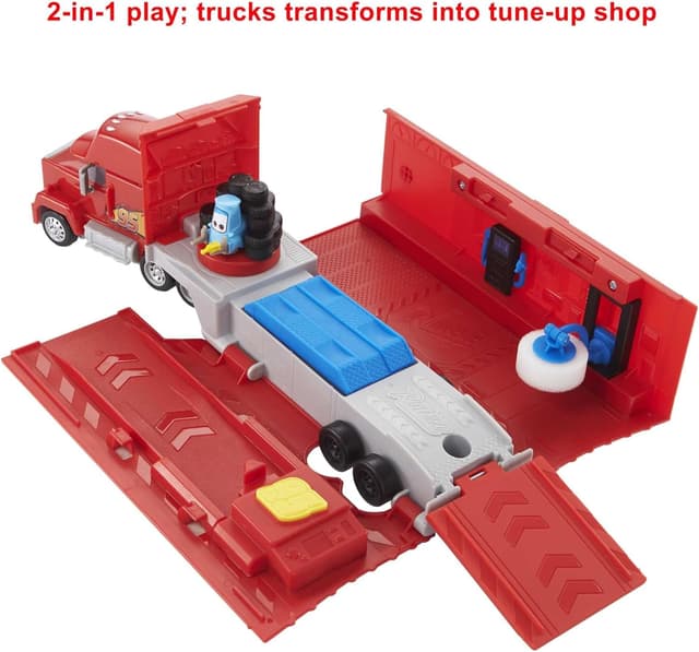 Detalle 2 de Cars Transforming Mack playset 2-in-1