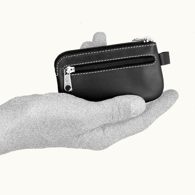 Detalle de Schlüsseletui von MANAGE mit 2 Reißverschlussfächern aus echtem Leder für Damen und Herren