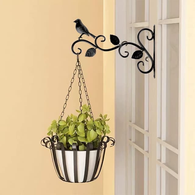 Detalle 1 de Hanging basket bracket in black steel