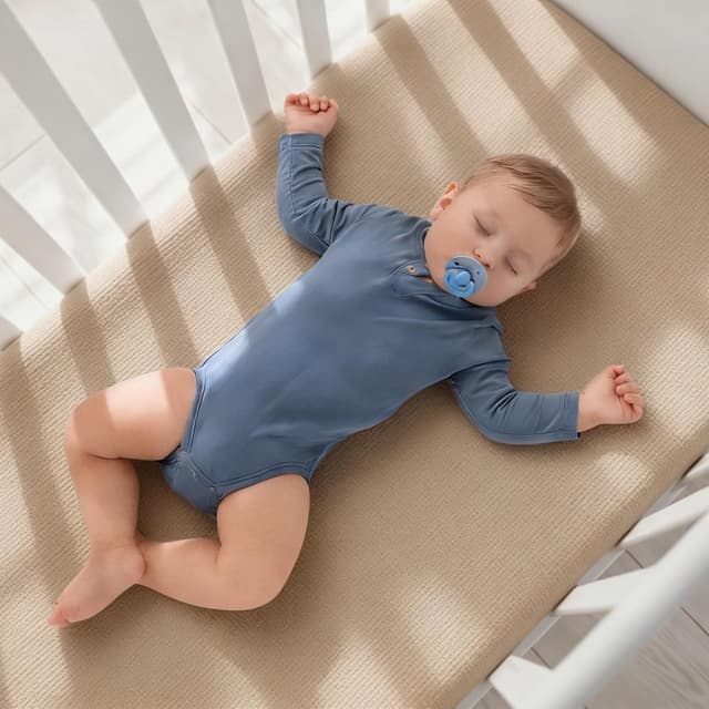 Detalle de Peepeemax Kinder Spannbettlaken 70x140 cm aus Musselin (2er Pack) – hellbraun