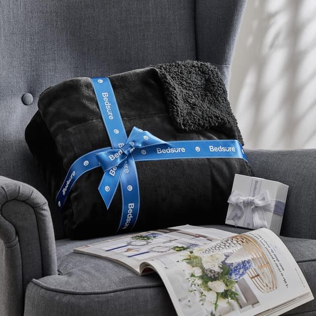 Detalle de Bedsure Kuscheldecke 130 x 150 cm schwarz