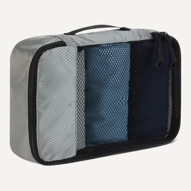 Detalle 2 de Amazon Essentials Juego de 4 cubos para viaje, pequeño