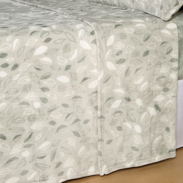 Detalle 2 de Basics El Corte Inglés Riley 100% poliéster