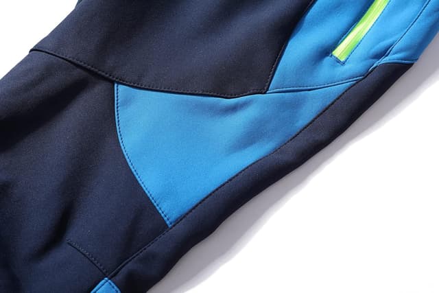 Detalle 2 de DAFENP Kinder Softshellhose 92% Polyester